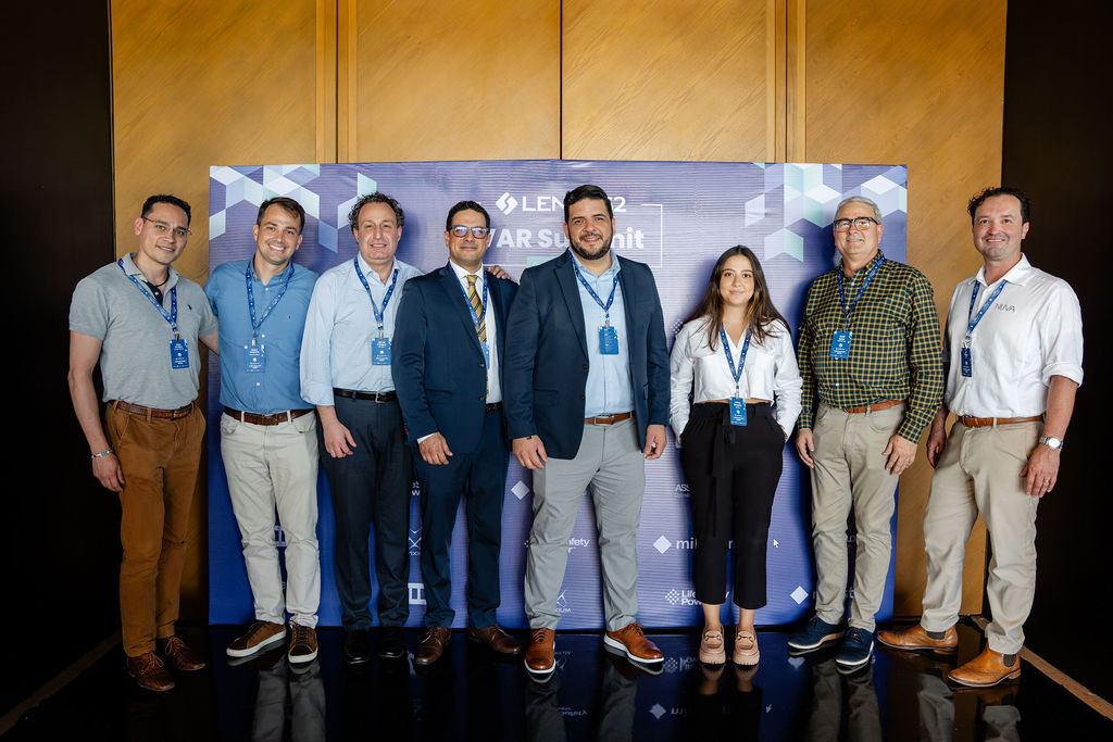 312e3f8d3ad6880e60e60e5f165a4317-xlarge