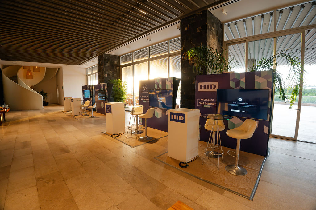 ff44d388ff3930a03ad7d9720d145c97-xlarge